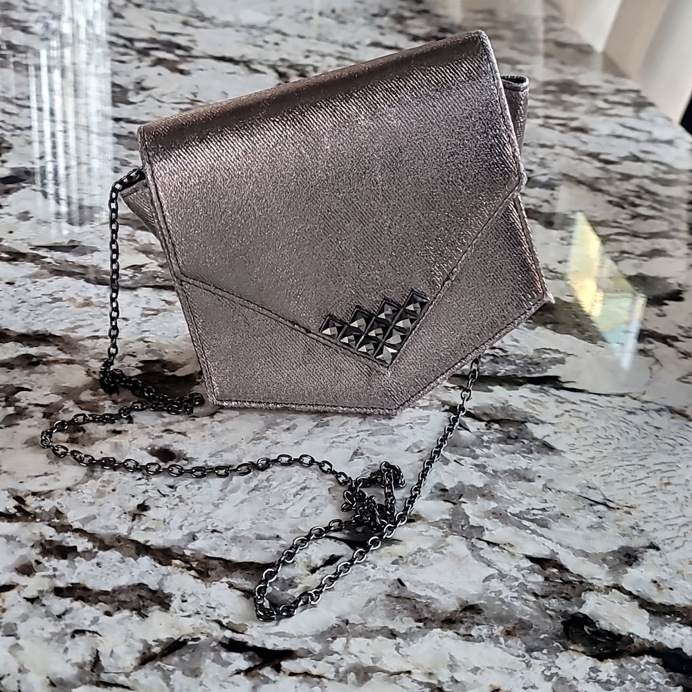Gianni Biini party chain shoulder purse